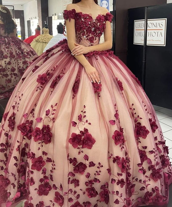 Robe de quinceañera, robe de bal avec appliqués et corset lacé au dos, robe de 16 ans
